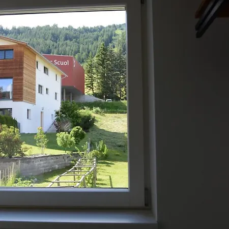 Chasa Rachoegna * Scuol